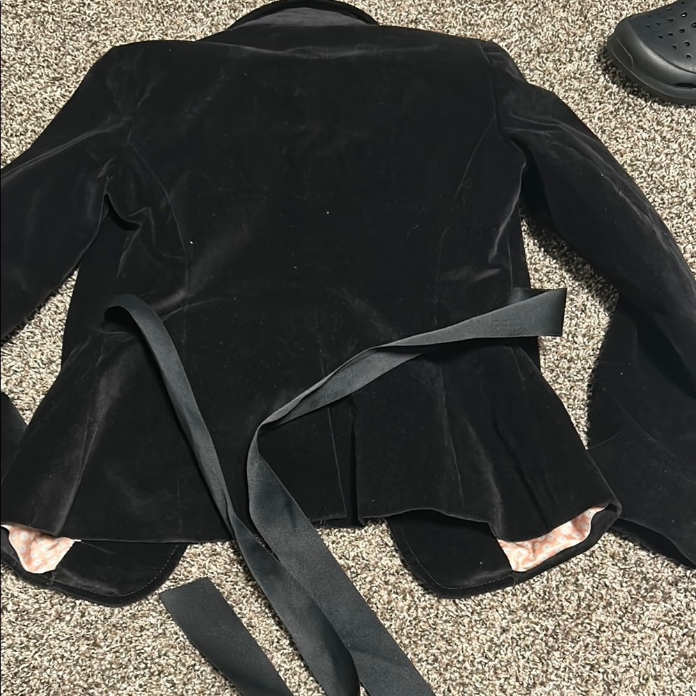 GAP Black Blazer with Notched Lapel and Tie Waist - Picture 8 of 9